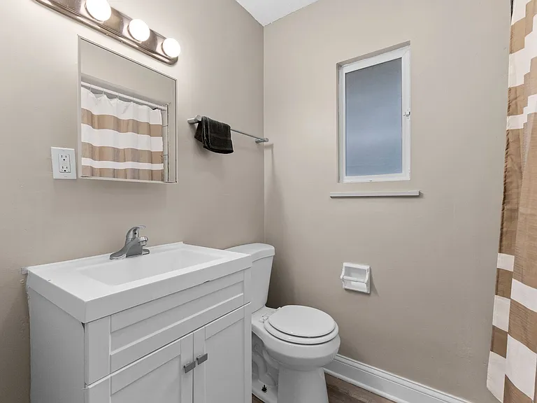 3468 Race St — Photo 20