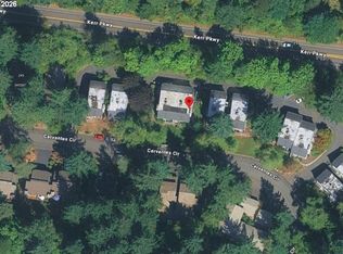 225 Cervantes, Lake Oswego, OR 97035