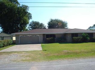2736 Cooley Ave, Groves, TX 77619