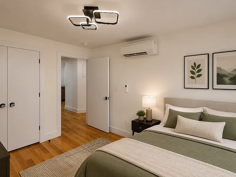 645 Halsey St #1 — Photo 14