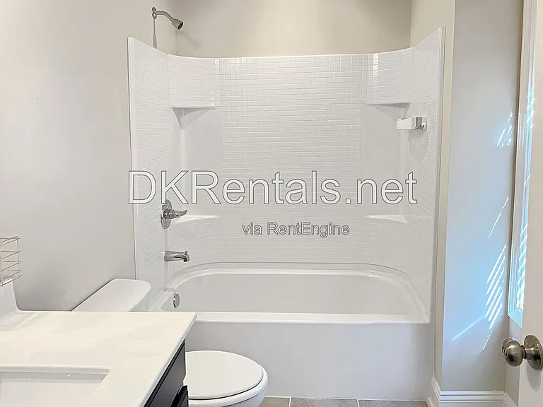 582 Warrenton Run Dr — Photo 40