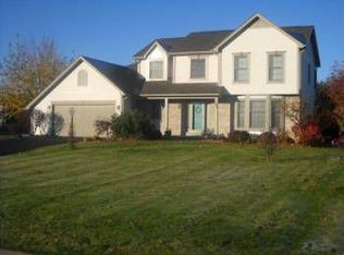 1390 Viking Cir, Webster, NY 14580