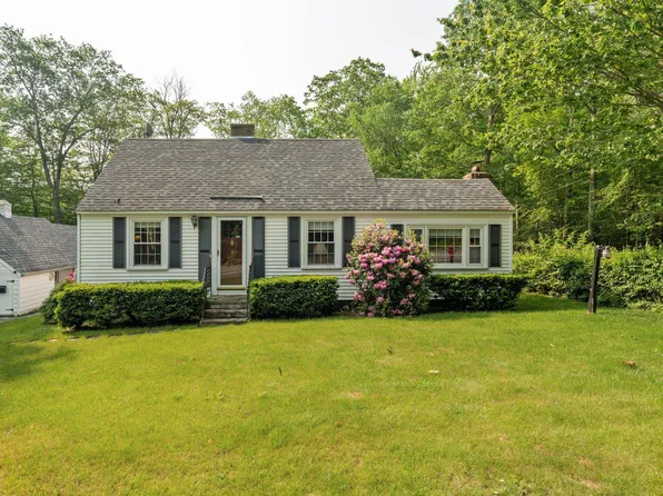 33 Elm Street, Milton, NH 03851