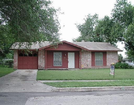 1st image of 7602 GLEN HURST DR