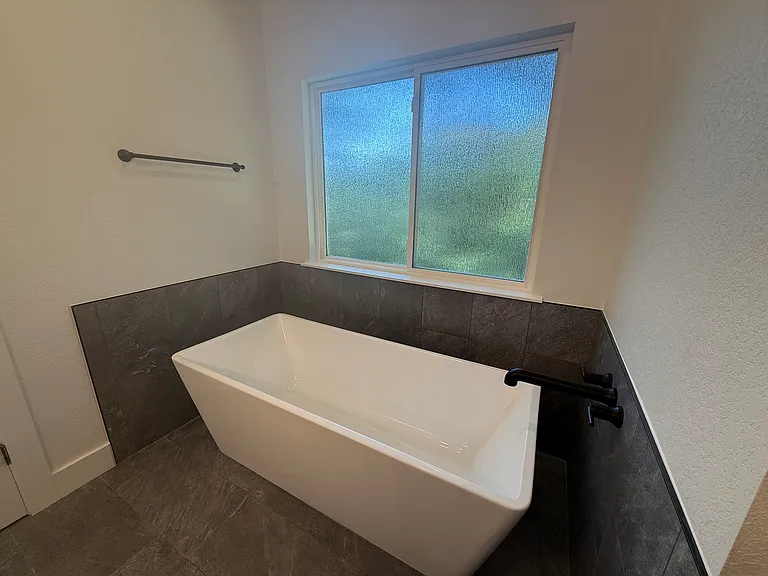 2 Blisworth Ln — Photo 17