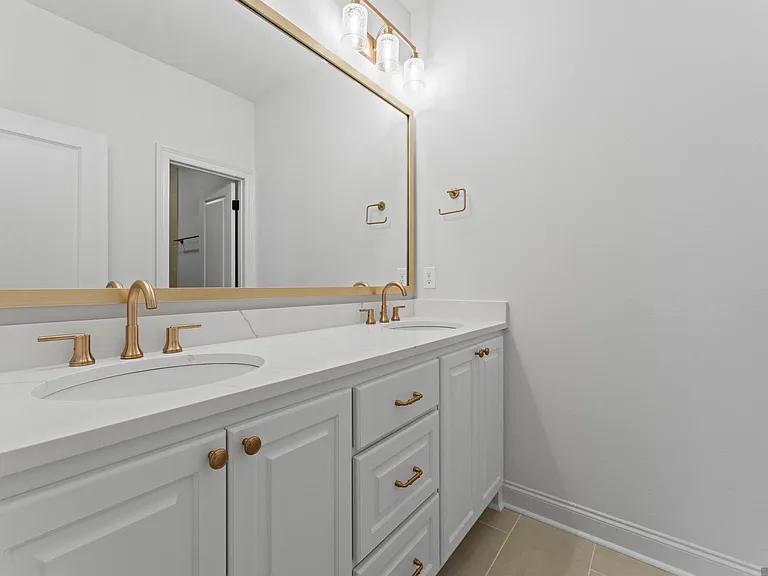 13820 Woody Creek Dr — Photo 27