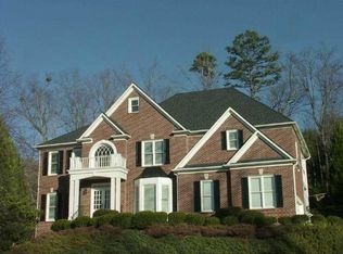 5040 Hampshire Ct, Suwanee, GA 30024