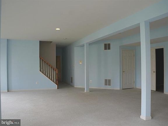 3rd image of 5069 Burnside Farm Pl