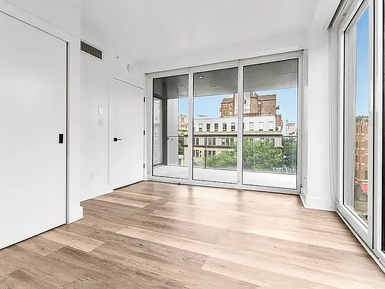 118 Orchard St #9C — Photo 6