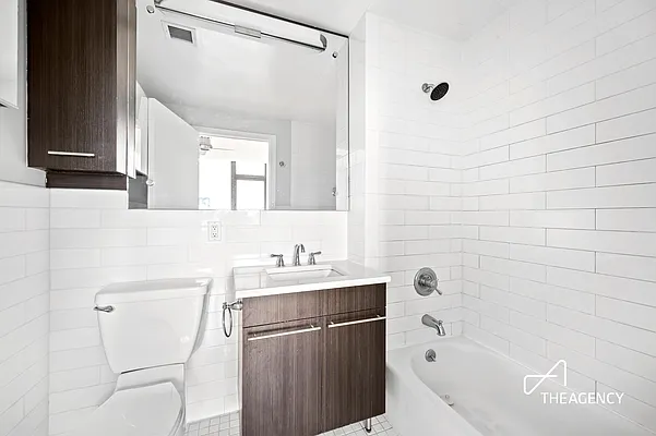 Rented by The Agency | media 16