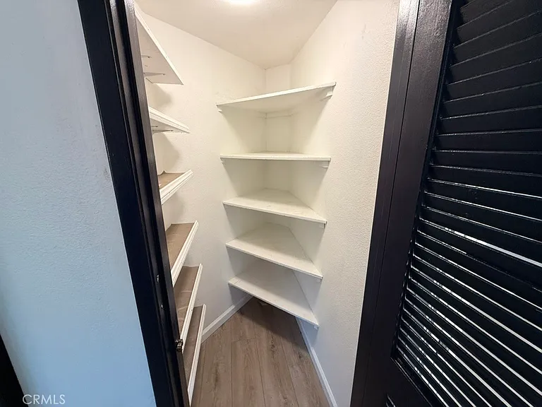 28121 Mariposa — Photo 14