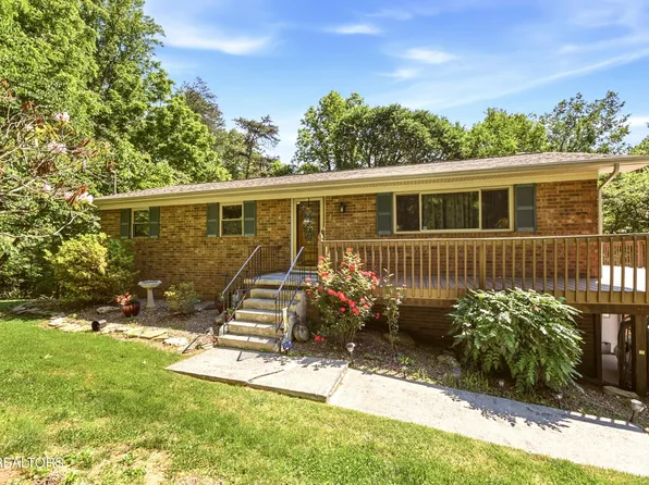221 Sherwood Rd, Powell, TN 37849