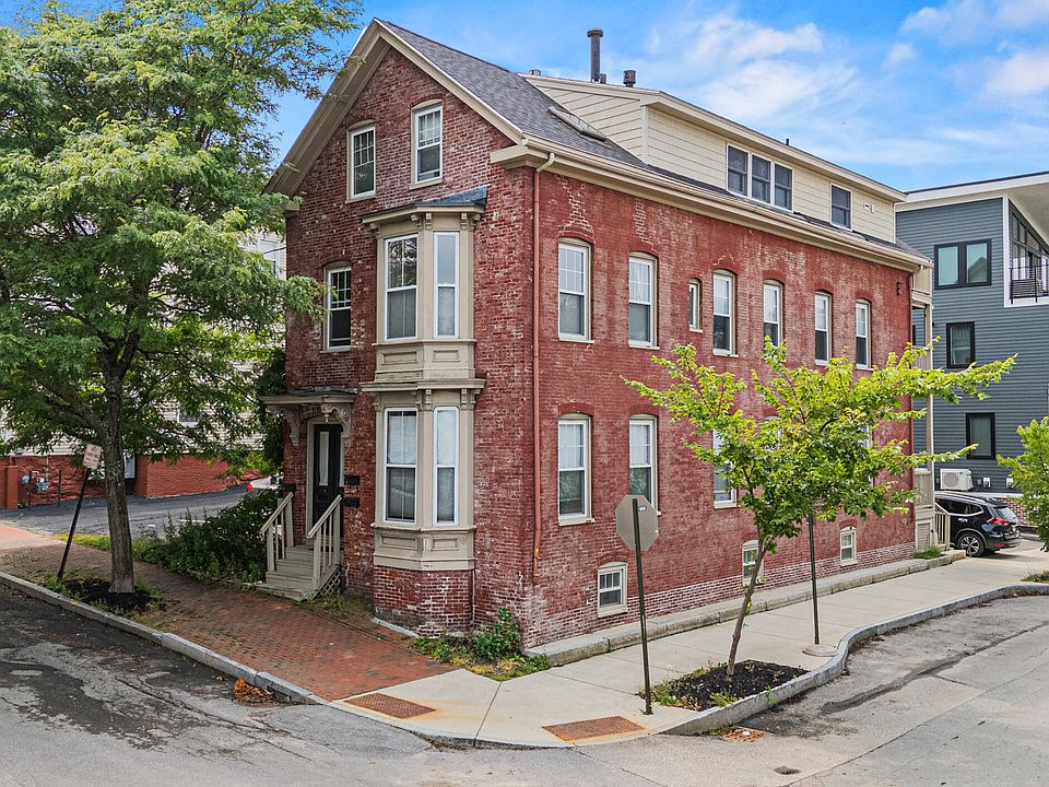 1st image of 164 Pearl Street #B