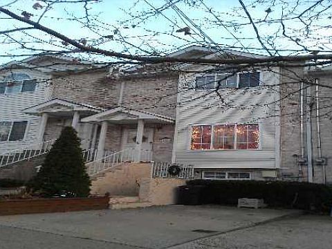 3rd image of 108 Arnold St
