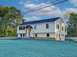 61 Sargent Rd, Sandown, NH 03873