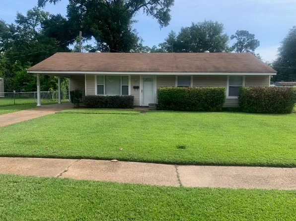 2324 Debastrop Dr, Monroe, LA 71201