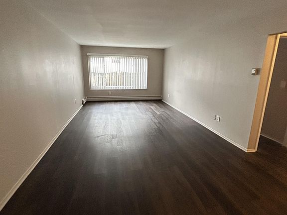 2nd image of 249 Chestnut St #10570586