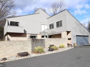 12140 Quorn Ln, Reston, VA 20191