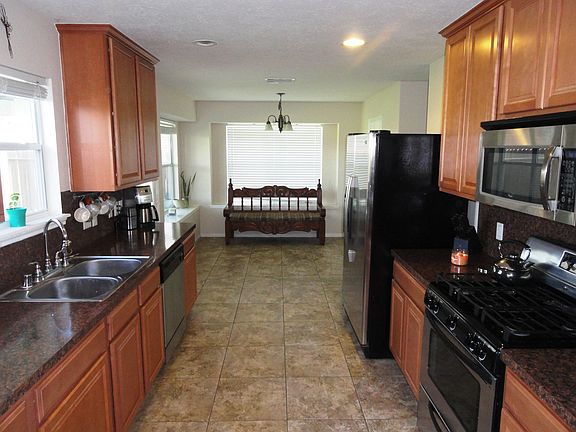 4th image of 2315 Blue Reef Dr