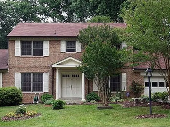3523 Laurel Leaf Ln, Fairfax, VA 22031
