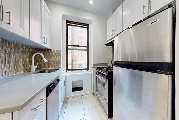 Rented by 346 Realty Group LLC | media 3