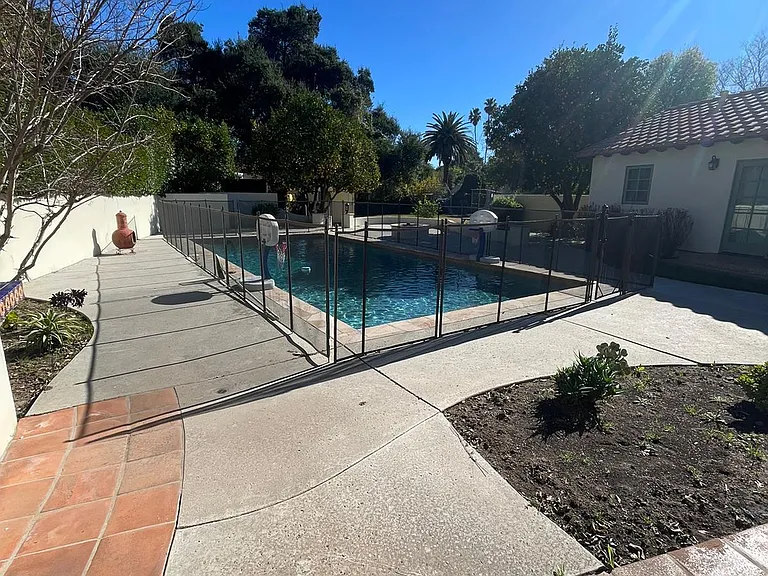 5668 Jumilla Ave — Photo 3