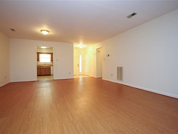 5th image of 280 Patriot Ln Unit A