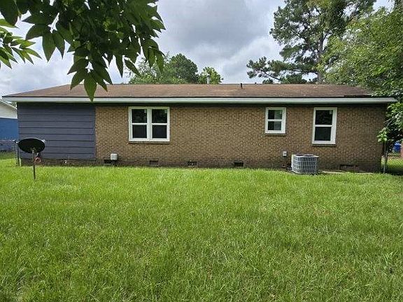 2nd image of 6512 Kemper Ct