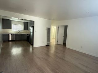 Rose, Long Beach, CA 90802