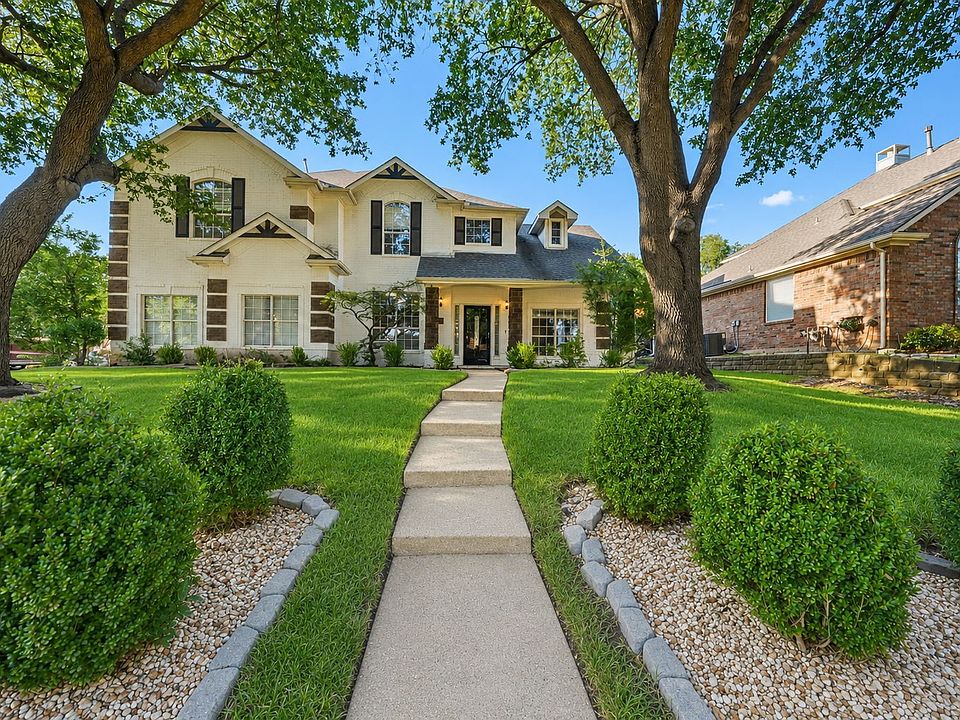 1st image of 1905 Lakeway Dr
