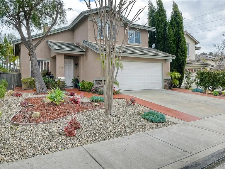 11558 Village Ridge Rd — Photo 3
