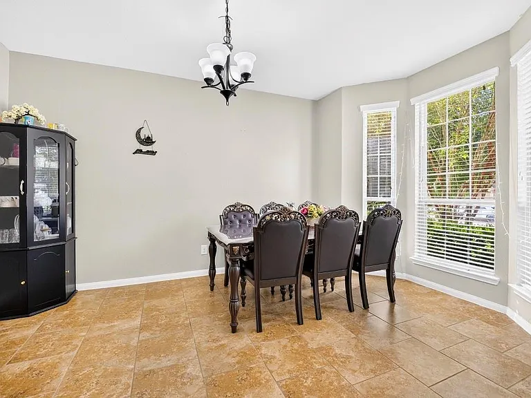 16026 Rustlers Trail Ln — Photo 10