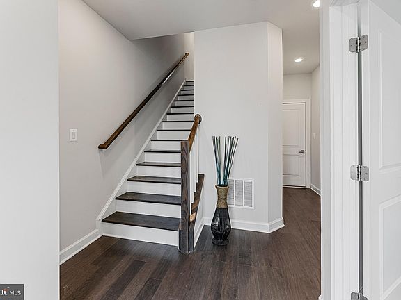 3rd image of 13244 Woodland Pond Pl