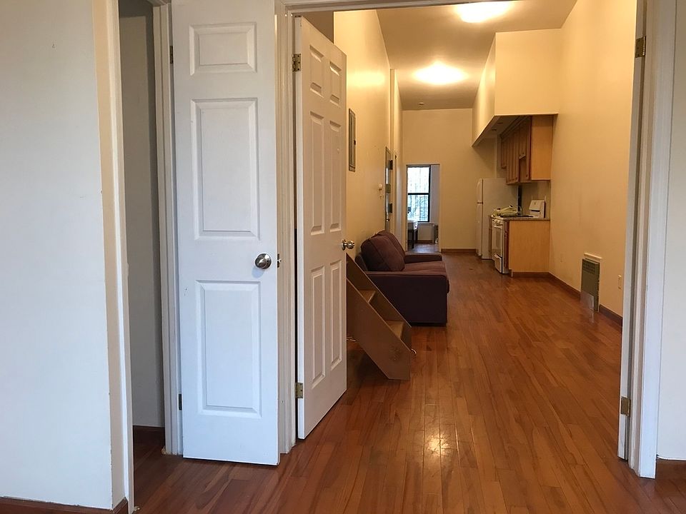 1st image of 239 Troutman St #3B
