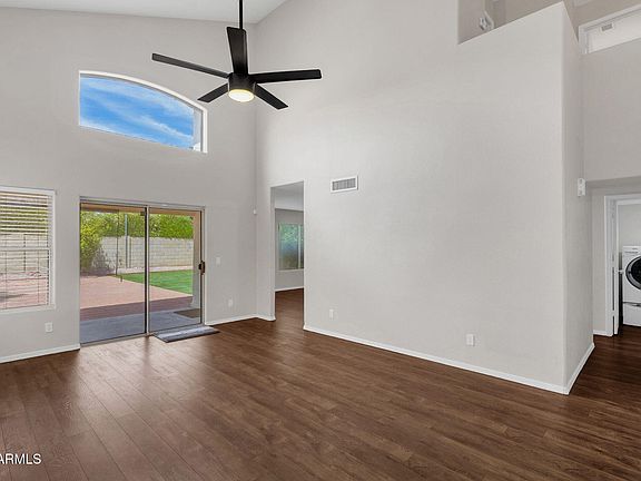 5th image of 1210 E HELENA Drive