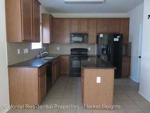 4th image of 5501 Bridgewood Dr