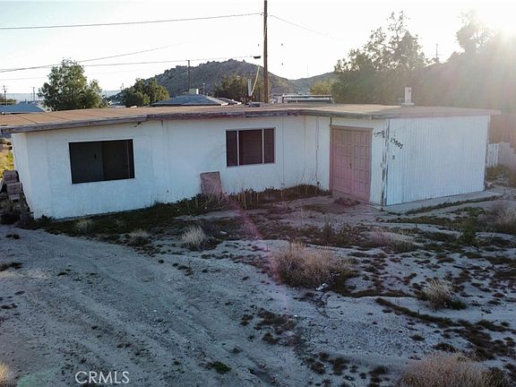 3rd image of 13807 Carson St