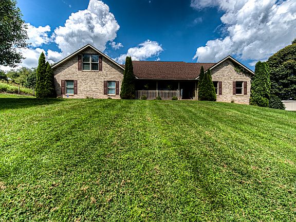 2nd image of 839 Wolf Creek Trl