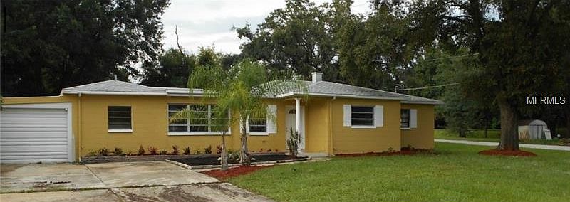 1st image of 204 NE 9th St