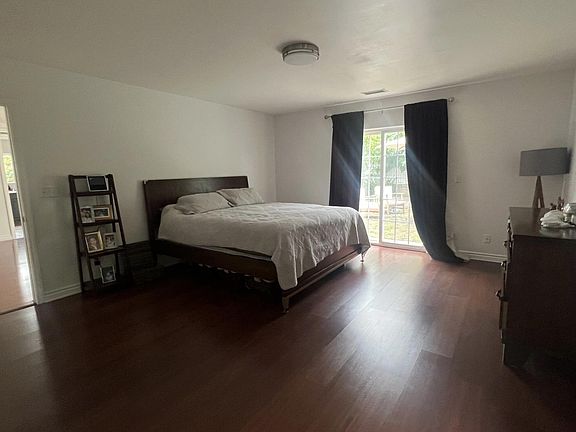5th image of 4917 Lindley Ave