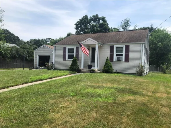 590 Church Ave, Warwick, RI 02889