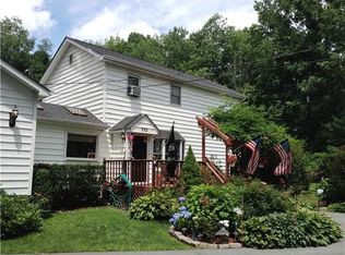 352 Reservoir Rd, Middletown, NY 10940