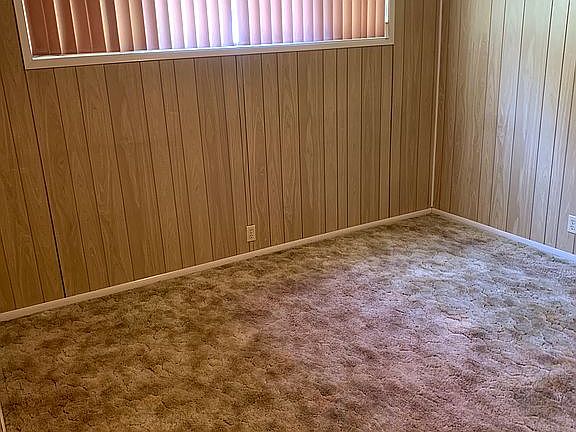 5th image of 2217 Whitney Dr