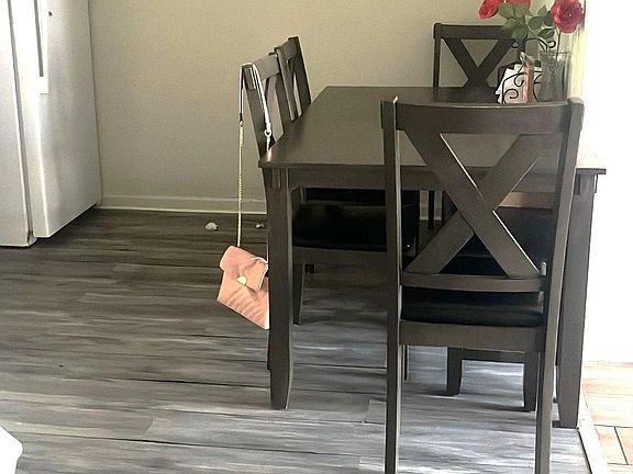 5th image of 1221 N Peach Ave APT 159