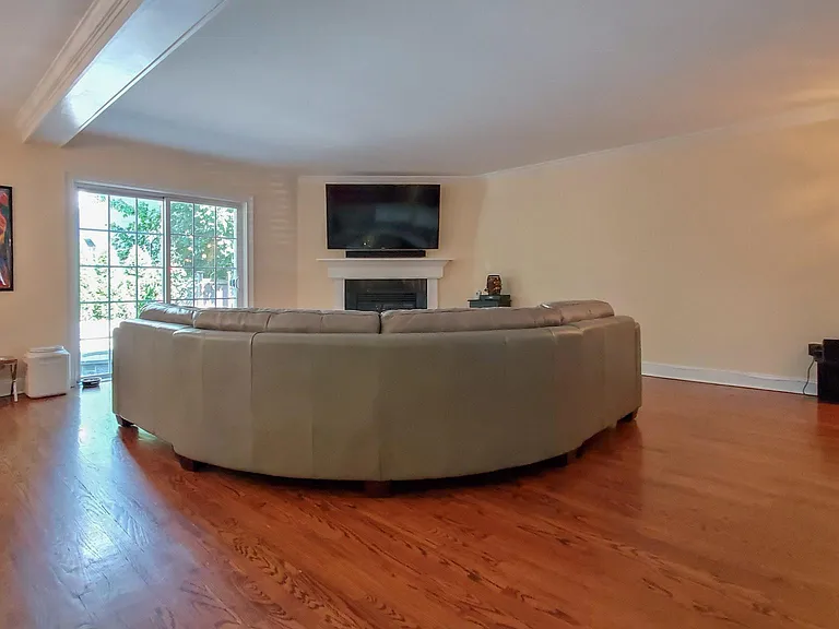 32 Cliff Ave #1 — Photo 7
