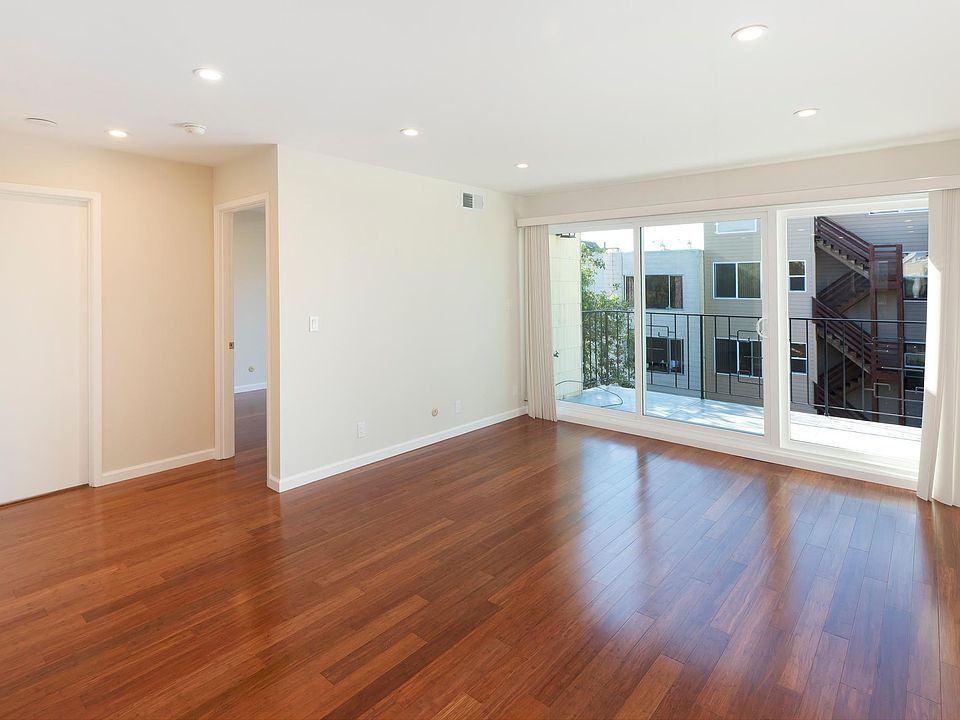 1st image of 125 4th Ave