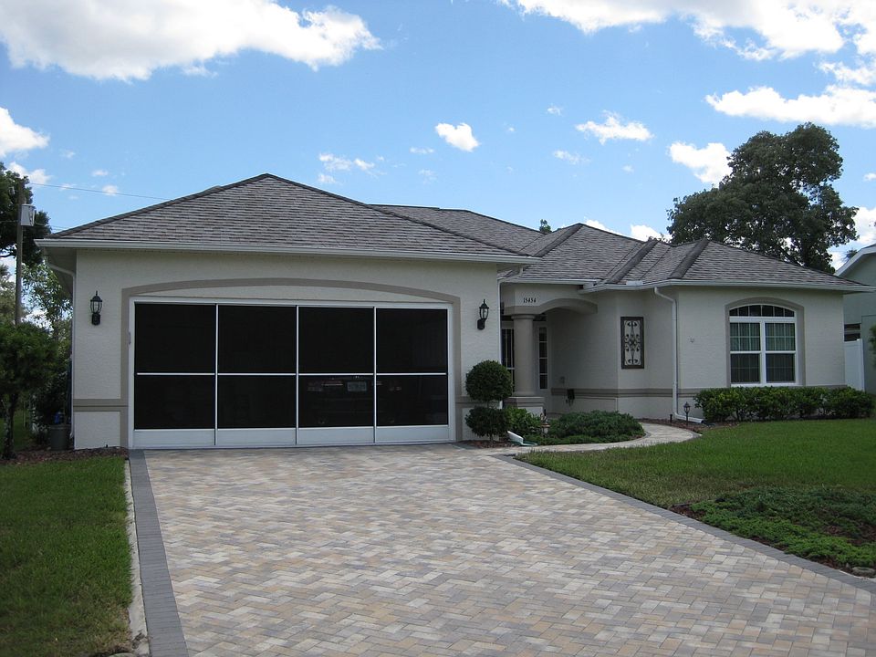 2nd image of 15454 Saratoga Dr