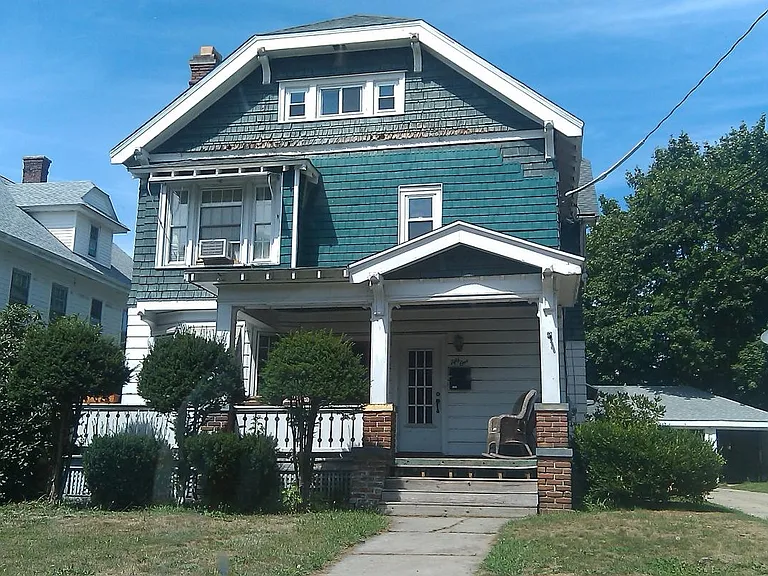 53 Harrison St #1 — Photo 1