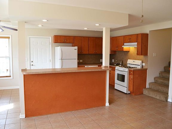 5th image of 1219 Barberry Ln