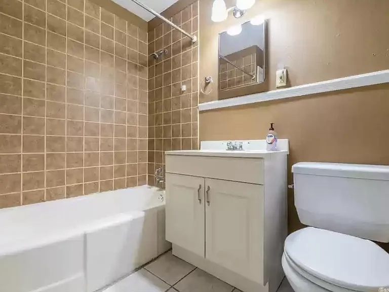 3817 N Cedar St — Photo 16